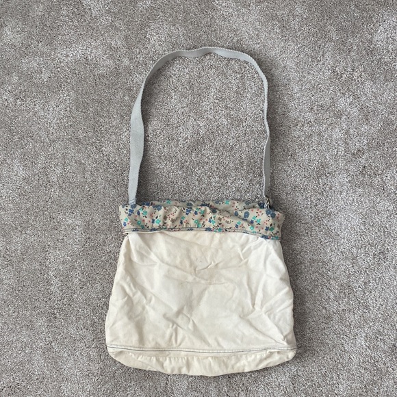 Canvas Messenger Bag - Picture 2 of 4